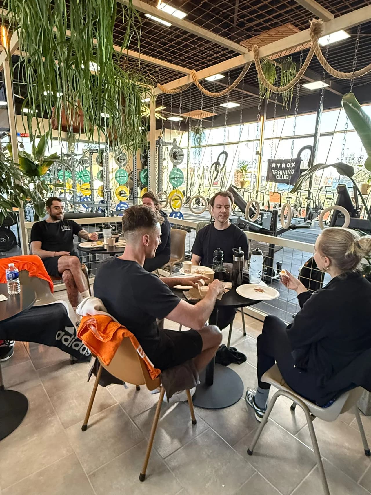 Sportieve Hyrox uitdaging met ontbijt — foto 14