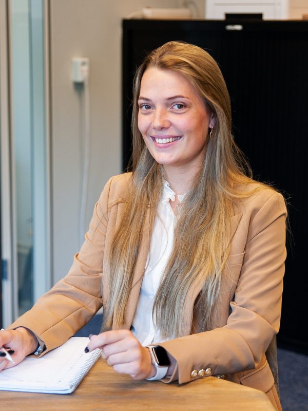 Laur-W.jpg