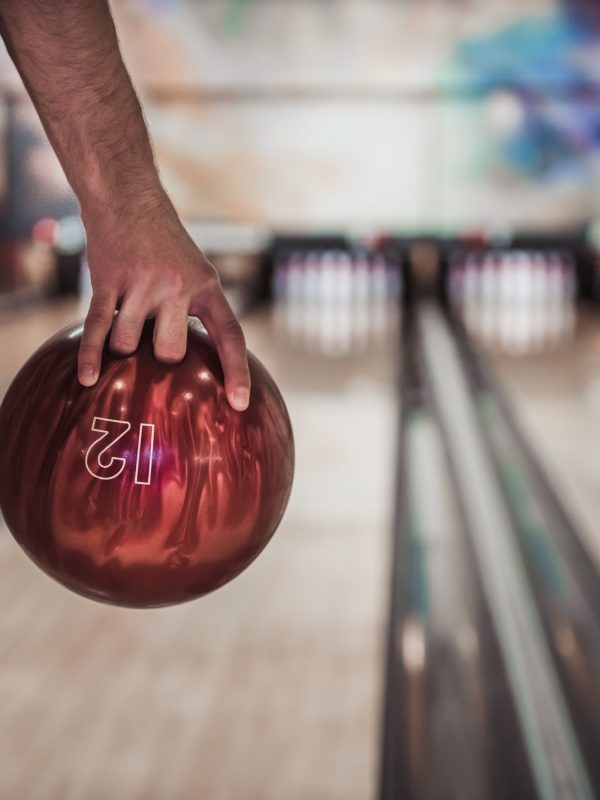 man-playing-bowling.jpg